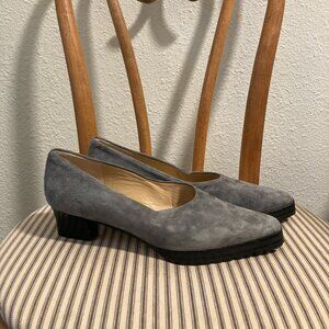 Classiques for Nordstrom Kitten Heels in Blue Suede - Size 7.5